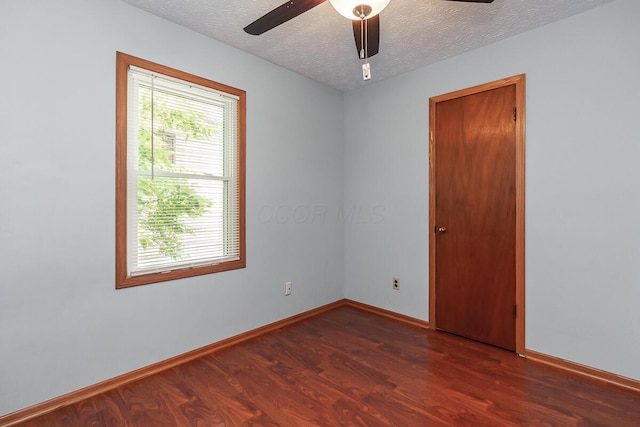 3203 Grasmere Ave, Columbus, OH 43224 - photo 23