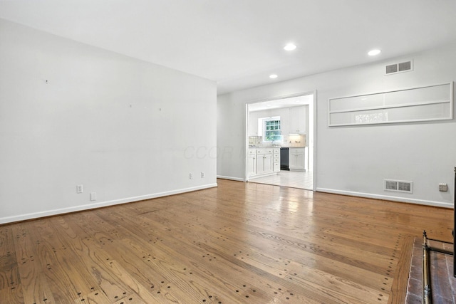 6025 Whitman Rd, Columbus, OH 43213 - photo 13