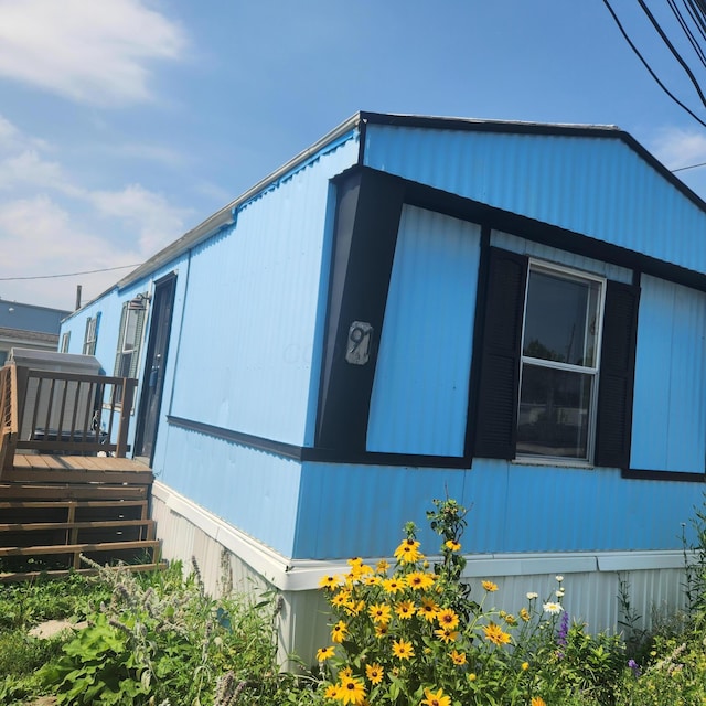 3137 Westerville Rd Unit 91, Columbus, OH 43224 - view of property exterior featuring a deck