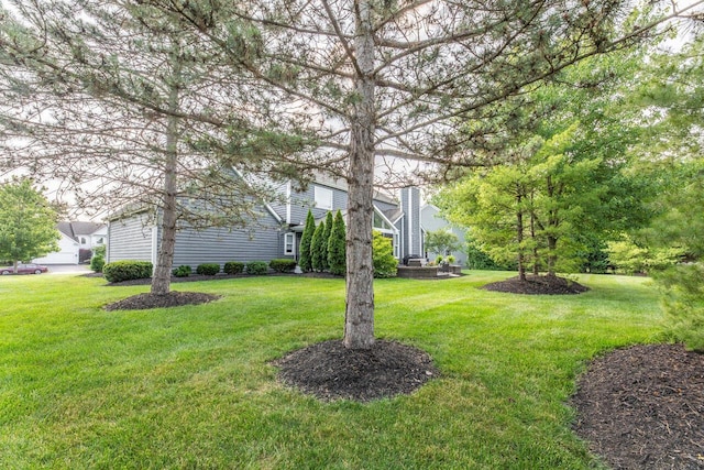 419 Wooten Ct S, Powell, OH 43065 - view of grassy yard