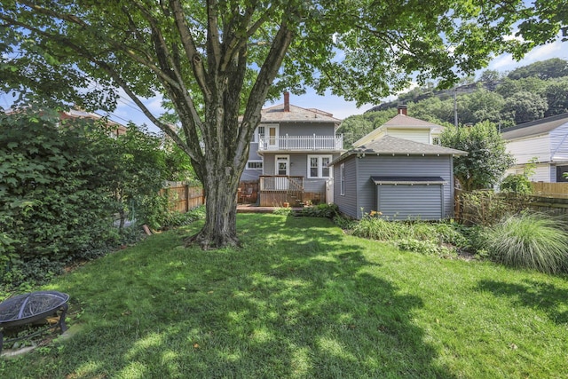 206 E Fair Ave, Lancaster, OH 43130 - view of yard with a deck and a balcony