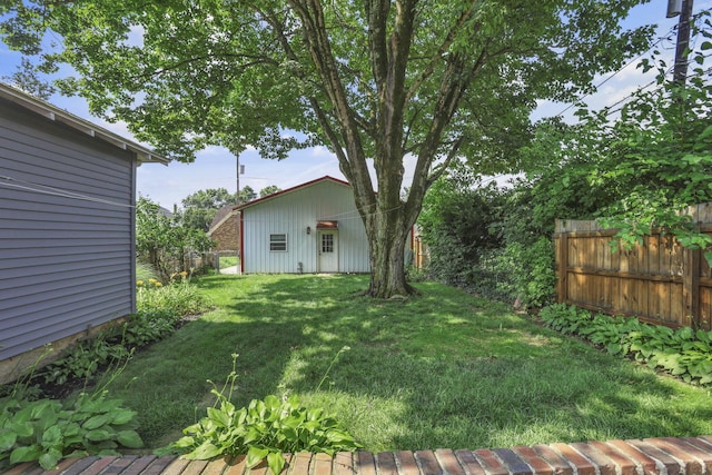 206 E Fair Ave, Lancaster, OH 43130 - view of yard