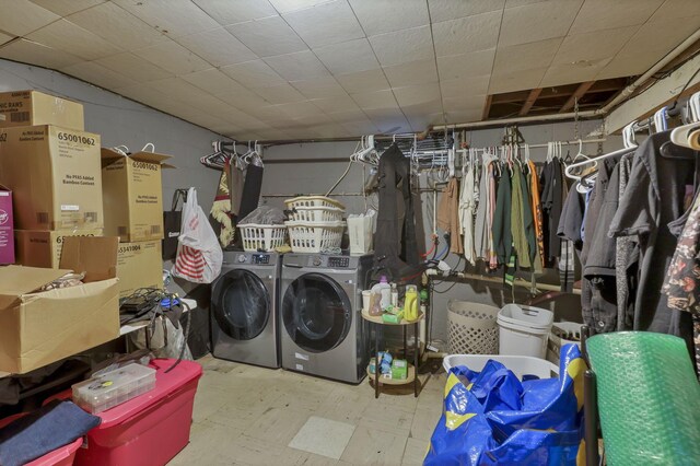819 Spring St, Lancaster, OH 43130 - basement featuring washing machine and clothes dryer and tile patterned floors