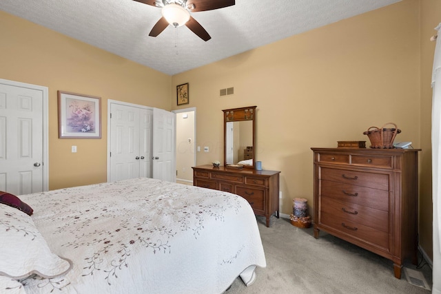 3625 Peany Ln, Canal Winchester, OH 43110 - bedroom featuring light carpet, ceiling fan, a textured ceiling, and a closet