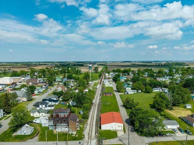 32 Maple St, Jeffersonville, OH 43128 - aerial perspective of suburban area