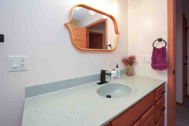 618 Linden Ln, Willard, OH 44890 - photo 41