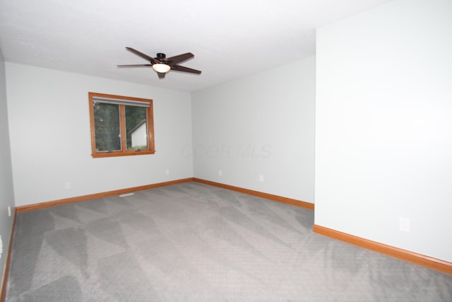 3100 Kropp Rd, Grove City, OH 43123 - carpeted empty room featuring baseboards and a ceiling fan