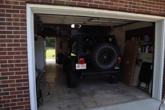 4224 Tschopp Rd NE, Lancaster, OH 43130 - view of garage