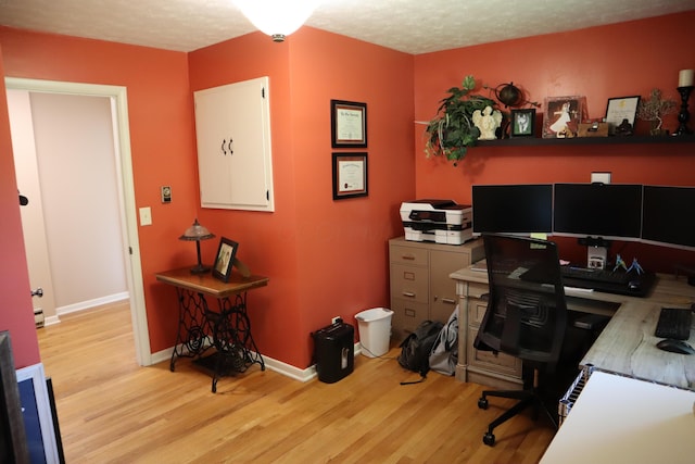 4224 Tschopp Rd NE, Lancaster, OH 43130 - home office featuring wood finished floors