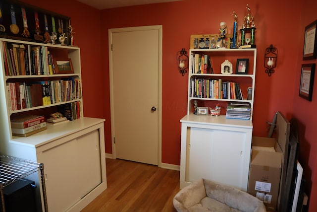4224 Tschopp Rd NE, Lancaster, OH 43130 - office space with wood finished floors and baseboards