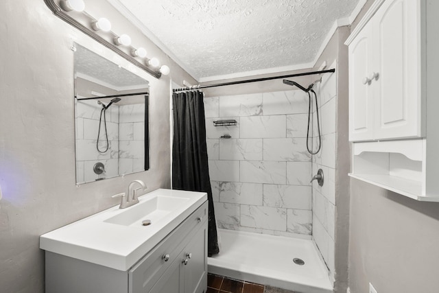 3053 E Old Duvall Ct, Lockbourne, OH 43137 - full bathroom featuring vanity, a textured ceiling, and tiled shower