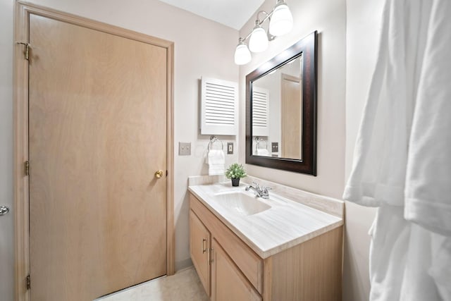 354 Hidden Ravines Dr, Powell, OH 43065 - bathroom with vanity