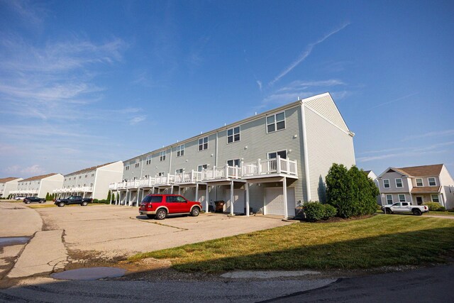 5731 Passage Creek Dr, Dublin, OH 43016 - view of building exterior with uncovered parking