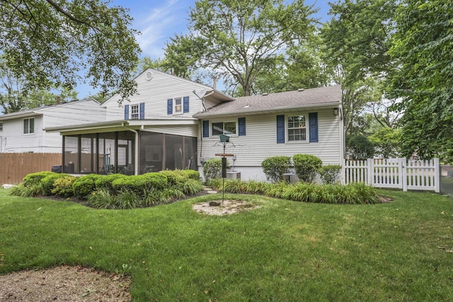 4861 Dickens Dr, Columbus, OH 43227 - back of property with a sunroom