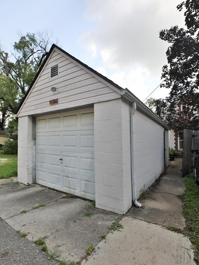 2909 Dresden St, Columbus, OH 43224 - photo 38