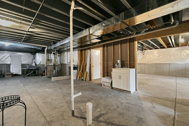 152 Natalie Ln, Granville, OH 43023 - unfinished below grade area featuring heating unit