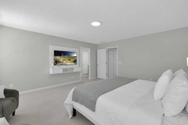1180 Lake Forest Dr, Hebron, OH 43025 - bedroom featuring light colored carpet and baseboards