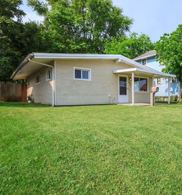 905 Rice St, Springfield, OH 45505 - photo 2