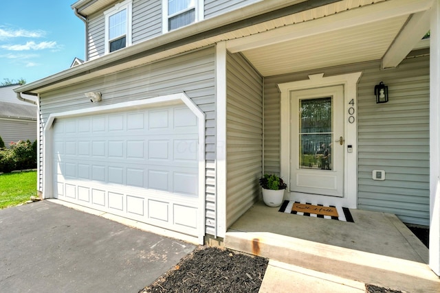 400 Oak Breeze Dr, Columbus, OH 43207 - photo 2