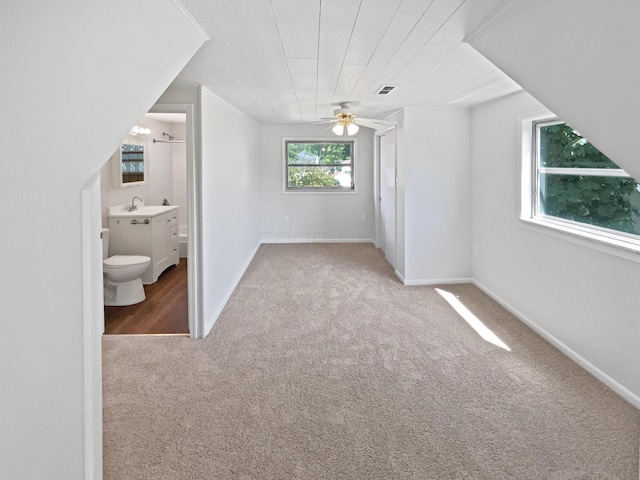 264 Lawrence Ave, Columbus, OH 43228 - bonus room with carpet and ceiling fan