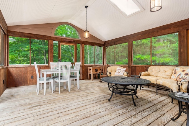 8622 Lott Rd, Marengo, OH 43334 - sunroom with a skylight, vaulted ceiling, and an outdoor living space
