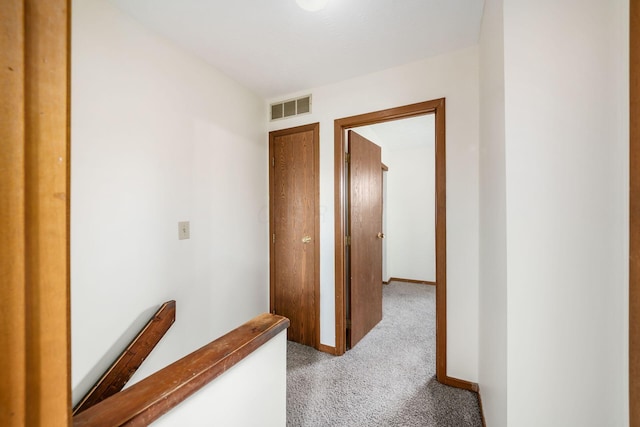 884 Annagladys Dr Unit F2, Columbus, OH 43085 - corridor featuring carpet floors and an upstairs landing