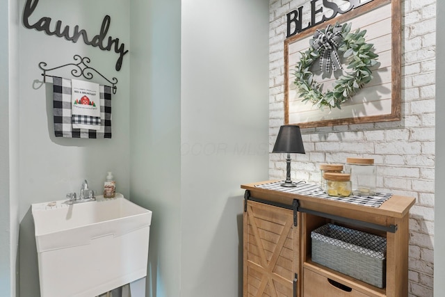 211 Talla Rd S, Delaware, OH 43015 - bathroom with a sink