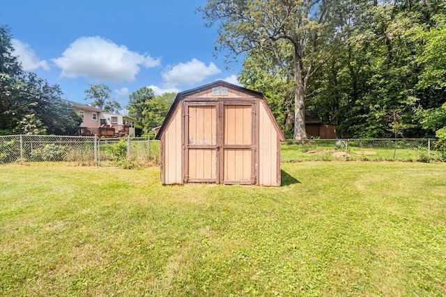 7472 Davis Rd, Hilliard, OH 43026 - view of shed with a fenced backyard