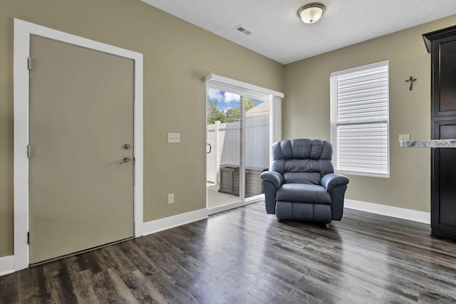 68 Asbury Ave, Newark, OH 43055 - living area featuring wood finished floors and baseboards