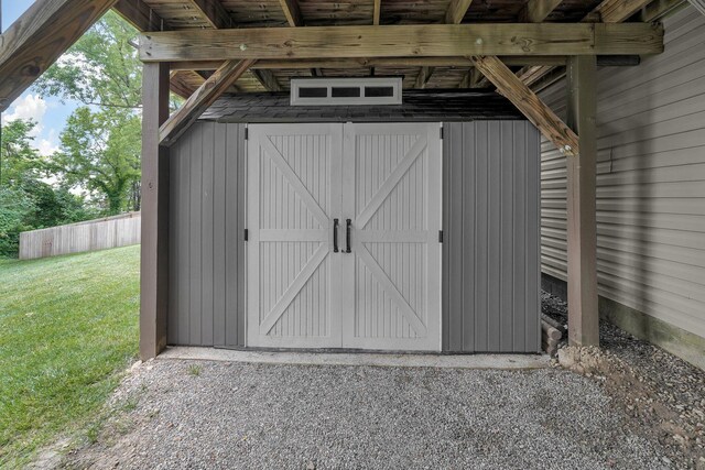 1691 Cloverdale Dr, Lancaster, OH 43130 - view of shed