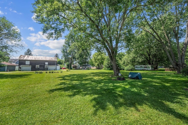 107 Vine St, Ashley, OH 43003 - photo 5