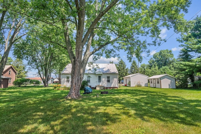 107 Vine St, Ashley, OH 43003 - photo 31