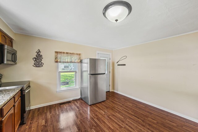 107 Vine St, Ashley, OH 43003 - photo 13