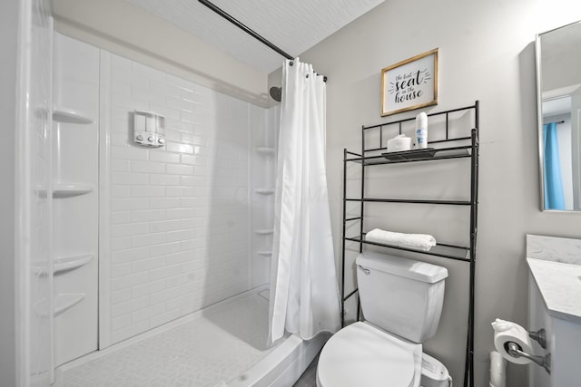 1815 Union St, Lancaster, OH 43130 - full bathroom featuring a shower stall and vanity