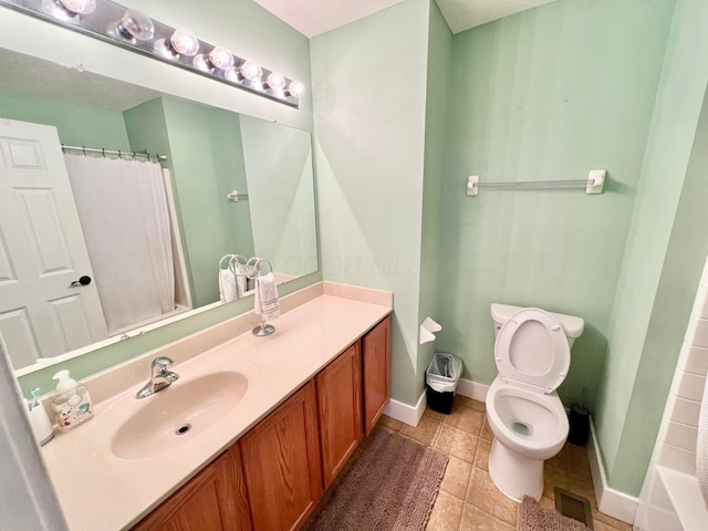 6871 Manor Crest Ln, Canal Winchester, OH 43110 - full bathroom with vanity, tile patterned floors, and a shower with curtain