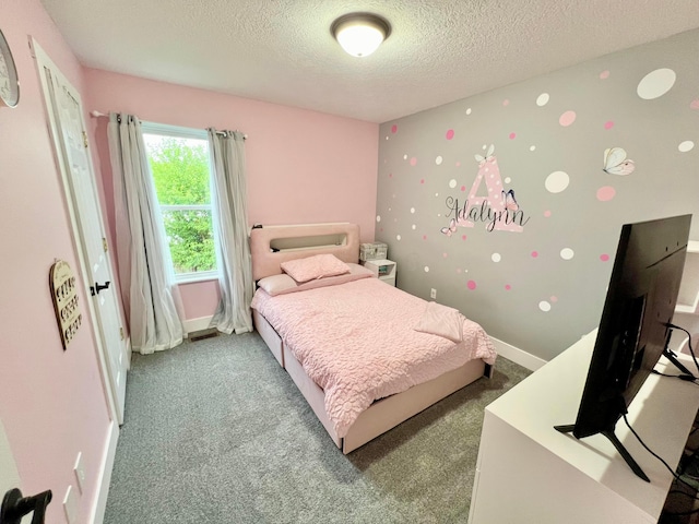 6871 Manor Crest Ln, Canal Winchester, OH 43110 - bedroom with a textured ceiling and carpet floors