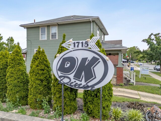 1484 Glenn Ave, Columbus, OH 43212 - view of community sign