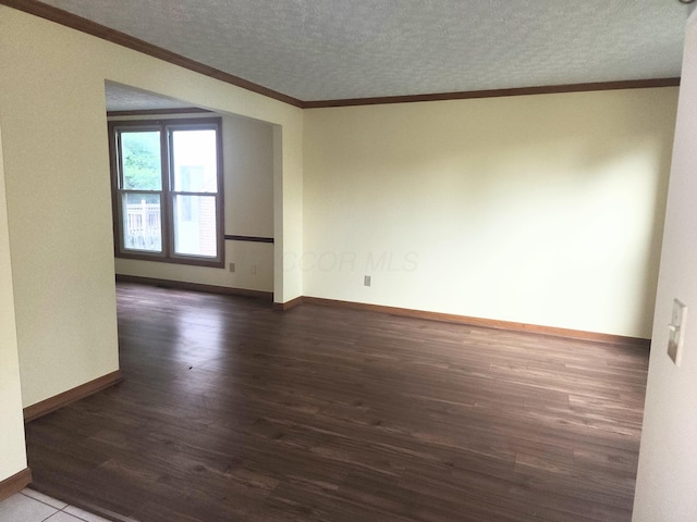 3660 Rivervail Dr, Columbus, OH 43221 - photo 6