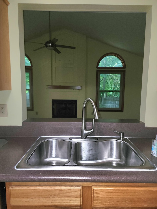 3660 Rivervail Dr, Columbus, OH 43221 - photo 9
