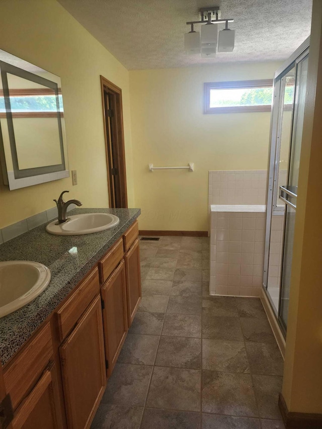 3660 Rivervail Dr, Columbus, OH 43221 - photo 17
