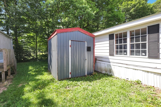 264 Timberline Dr, Circleville, OH 43113 - view of shed