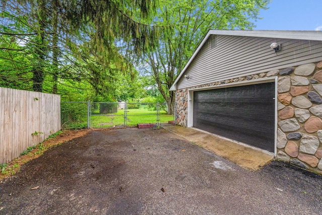 1114 Rosehill Rd, Reynoldsburg, OH 43068 - photo 3