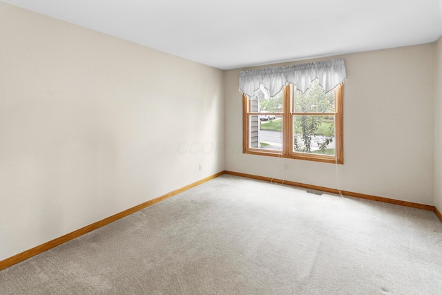 4775 Saint Andrews Dr, Westerville, OH 43082 - unfurnished room featuring baseboards and carpet floors