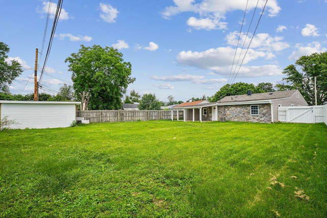 4425 Saint Ann Ln, Columbus, OH 43213 - fenced backyard with a gate