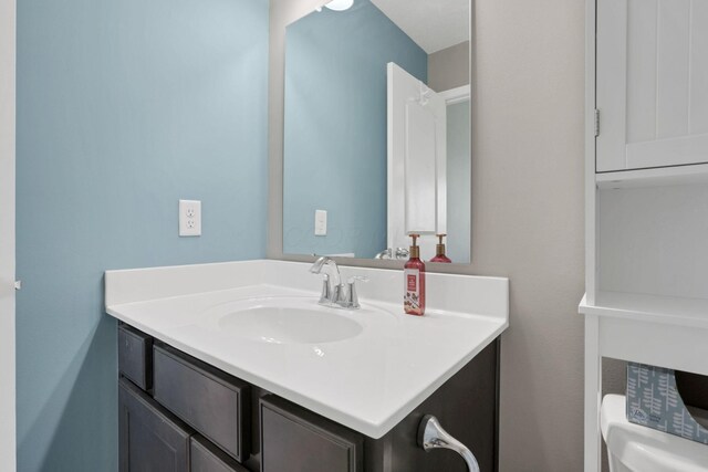 280 Autumn Ridge Cir, Pickerington, OH 43147