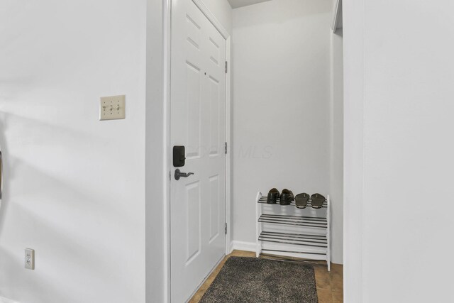 3117 Rivermill Dr Unit 25, Columbus, OH 43220 - interior space featuring baseboards
