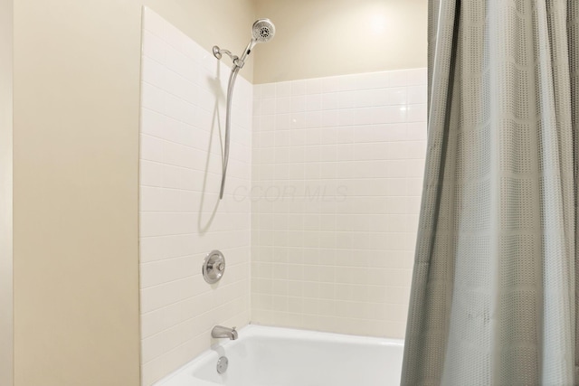 3117 Rivermill Dr Unit 25, Columbus, OH 43220 - full bathroom with shower / tub combo