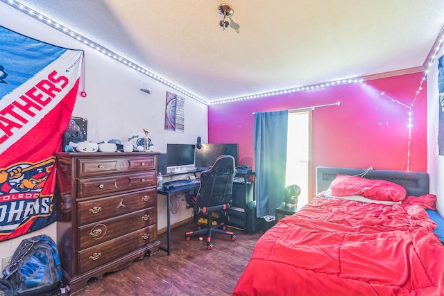 1609 Foraker Ave, Findlay, OH 45840 - bedroom with wood finished floors and an office area