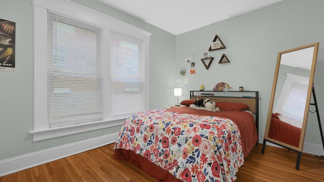 737 Wilson Ave, Columbus, OH 43205 - bedroom featuring wood finished floors