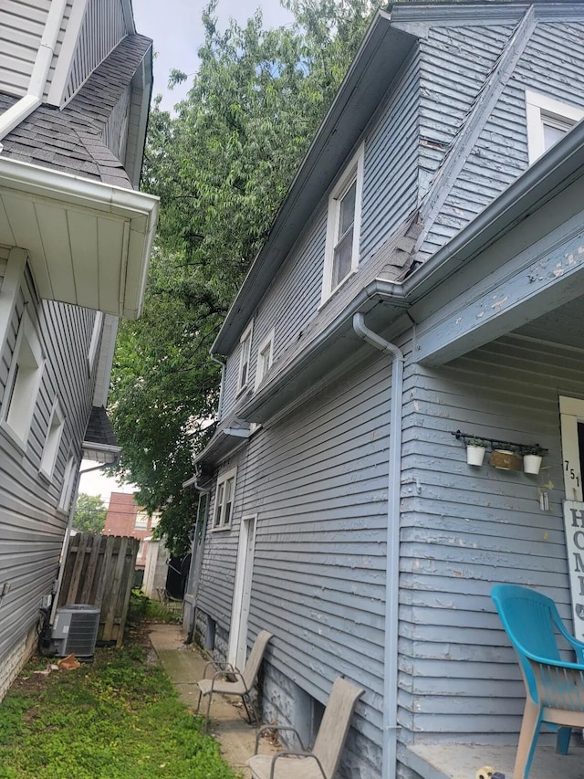 751 Bulen Ave, Columbus, OH 43205